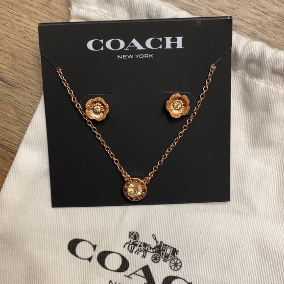 Coach Open Circle Necklace And Tea Rose Stud Earrings Set - Picture 2 of 6